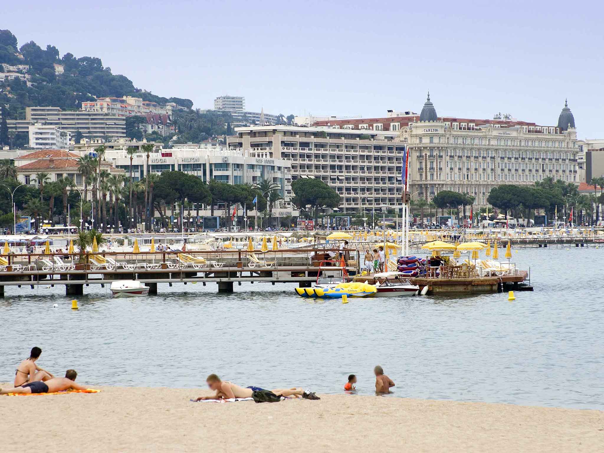 https://www.accorhotels.com/1370